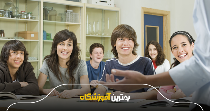 دورههای تخصصی زبان برای کودکان و نوجوانان با بهترین اساتید در رشت